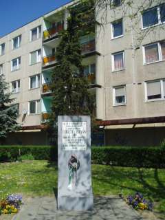 Ajka, Fő u. 01.jpg Ajka, Fő u. 01.jpg