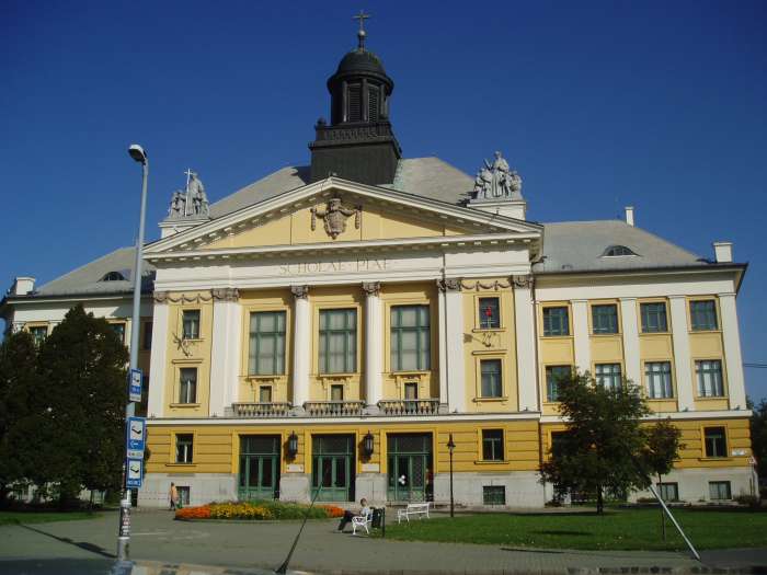 Kecskemét, Piaristák tere 05. 1.kép.jpg Kecskemét, Piaristák tere 05. 1.kép.jpg