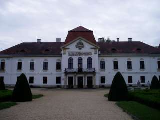 Nagycenk, Széchenyi-kastély 1.kép.jpg Nagycenk, Széchenyi-kastély 1.kép.jpg